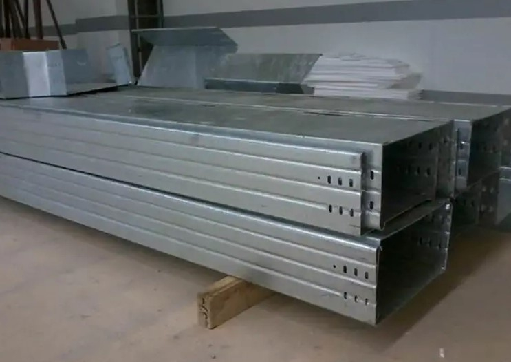 大跨距电缆桥架